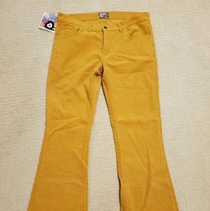 🌈VINTAGE 🌈 Yellow cordoroy bell bottoms